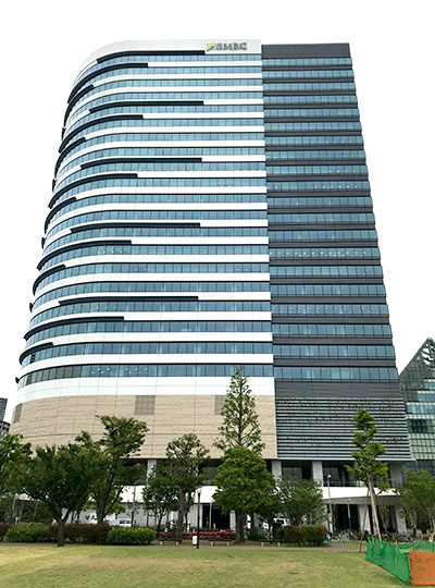 写真：オフィスビル